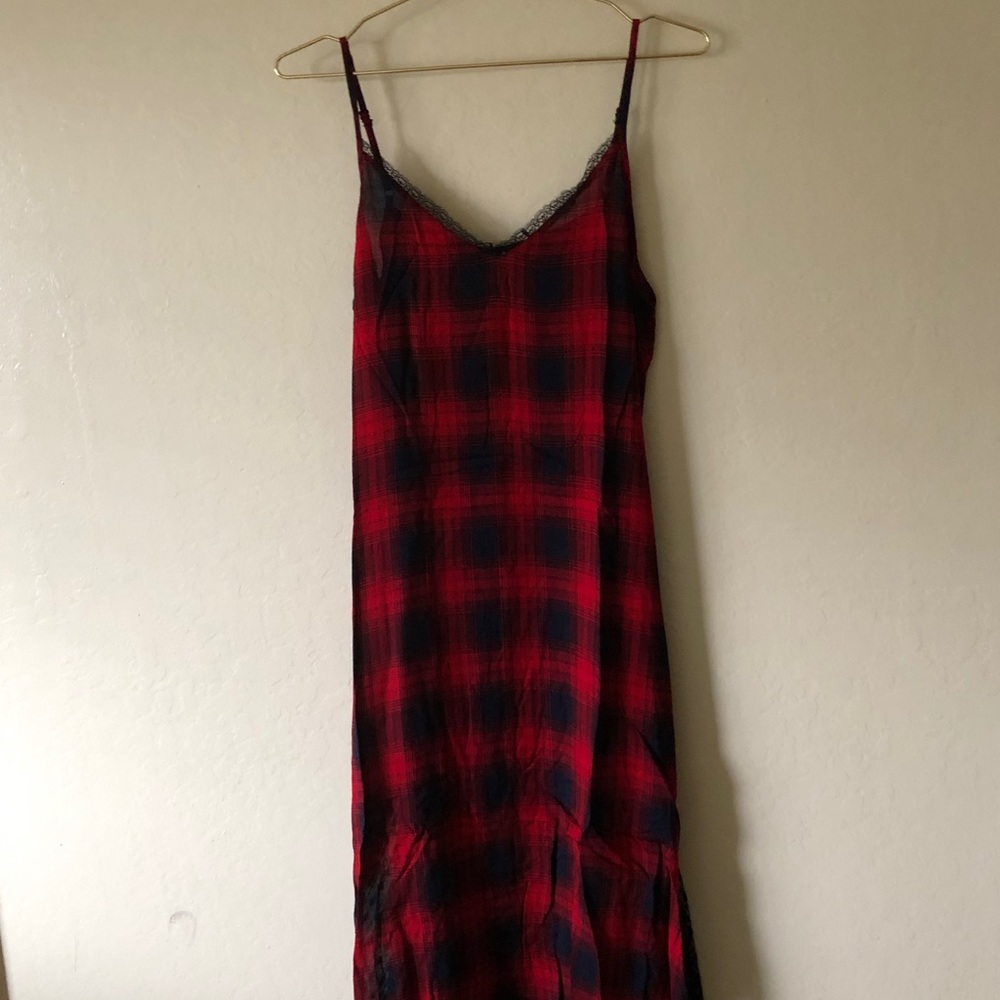 Red and Navy Plaid Dress - Picture 5 of 8
